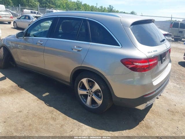 2019 MERCEDES-BENZ GLC 300 4MATIC 3
