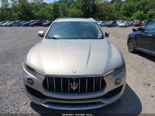 2017 MASERATI LEVANTE 12