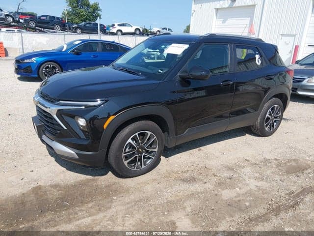 2025 CHEVROLET TRAILBLAZER FWD LT 2