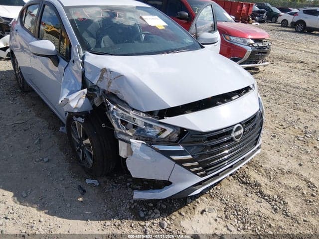 2025 NISSAN VERSA 1.6 SV 6