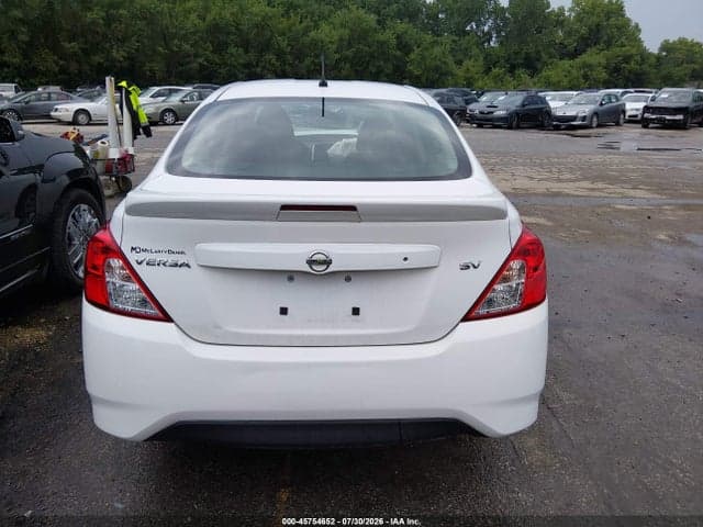 2017 NISSAN VERSA 1.6 SV 16