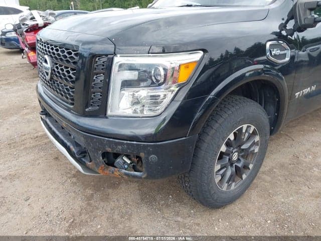 2017 NISSAN TITAN PRO-4X 20