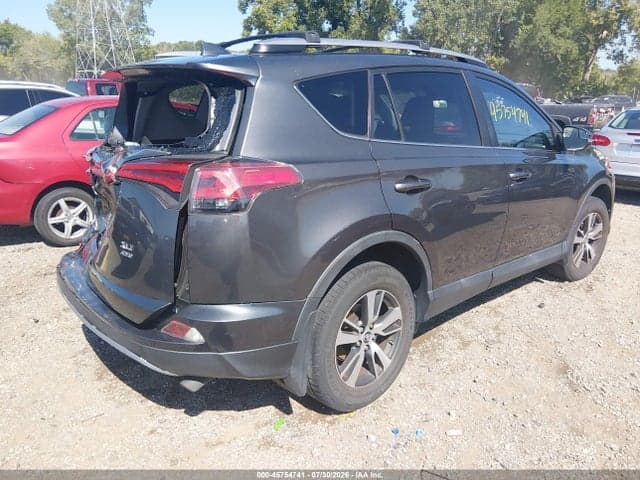 2017 TOYOTA RAV4 XLE 4