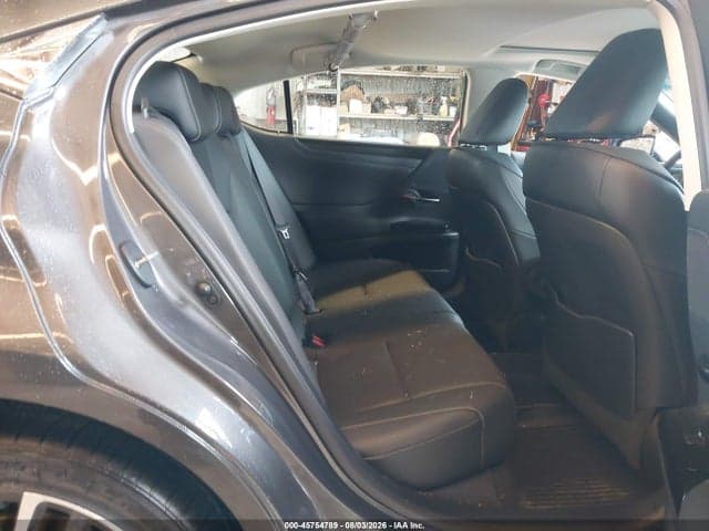 2022 LEXUS ES 350 8