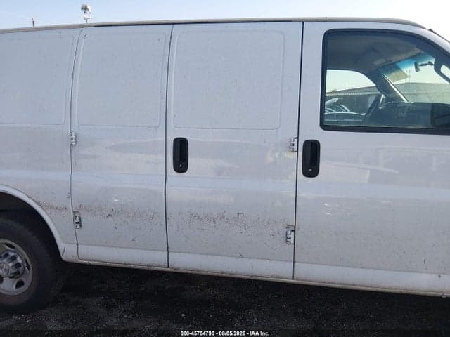 2017 CHEVROLET EXPRESS G2500 14
