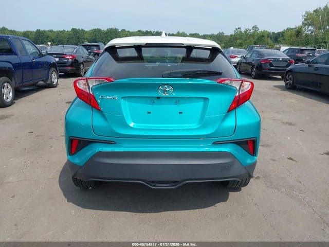 2018 TOYOTA C-HR XLE 16