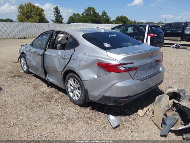 2025 TOYOTA CAMRY LE 3