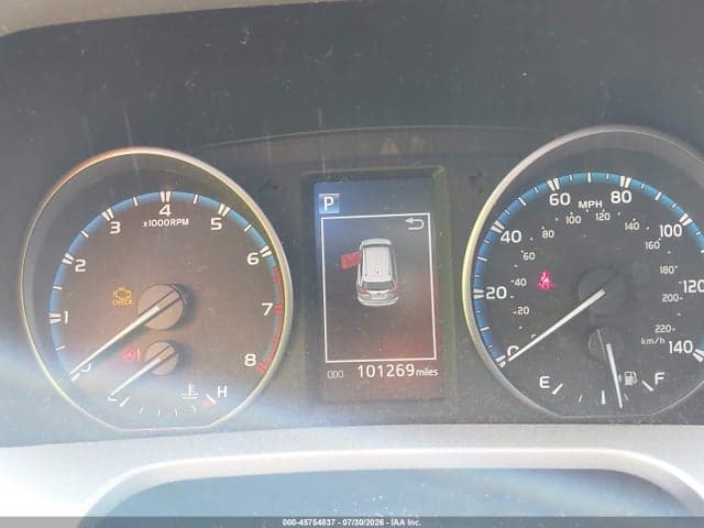 2017 TOYOTA RAV4 XLE 7