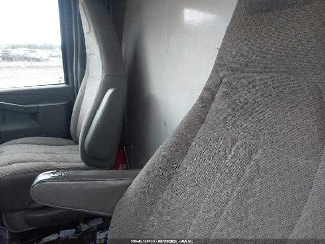 2018 CHEVROLET EXPRESS CUTAWAY WORK VAN 7