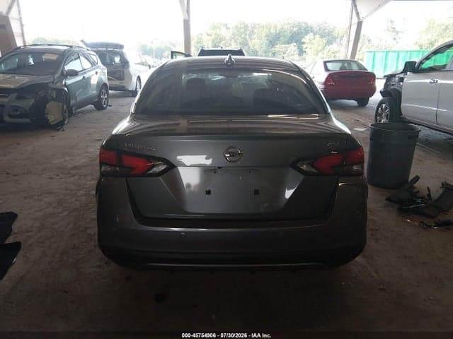 2020 NISSAN VERSA SV XTRONIC CVT 17