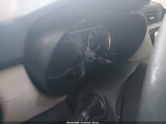2020 NISSAN VERSA SV XTRONIC CVT 7