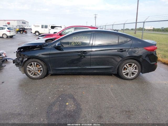 2018 HYUNDAI ELANTRA SEL 13