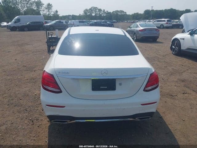 2017 MERCEDES-BENZ E 300 16