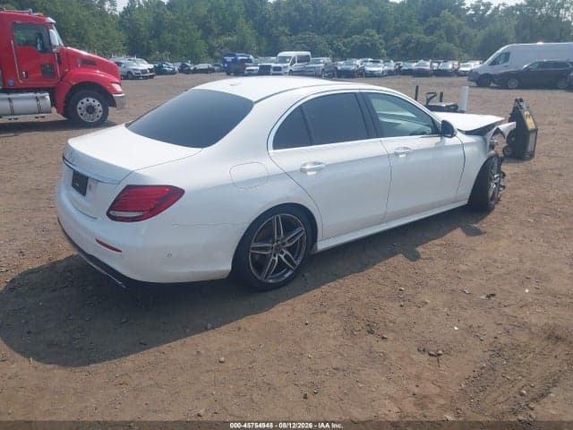 2017 MERCEDES-BENZ E 300 4