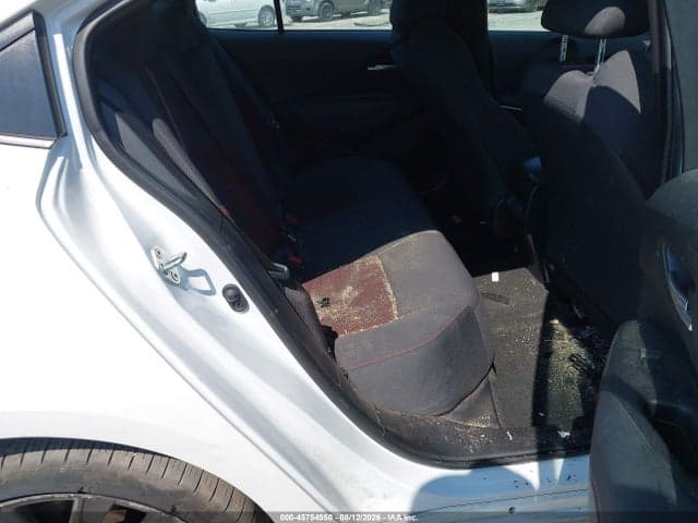 2025 TOYOTA COROLLA SE 8