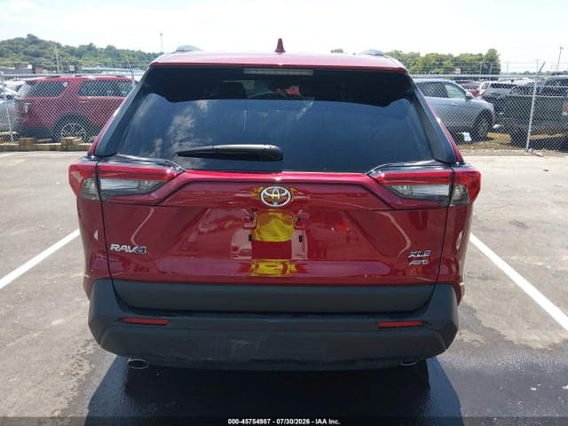2025 TOYOTA RAV4 XLE 15