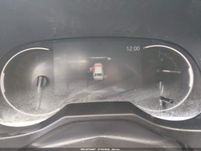 2025 TOYOTA RAV4 XLE 7