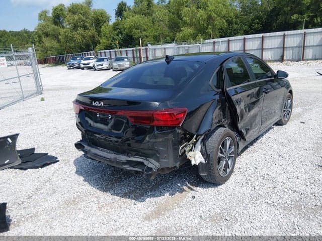 2022 KIA FORTE LXS 4