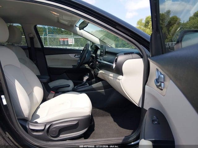 2022 KIA FORTE LXS 5