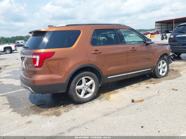 2017 FORD EXPLORER XLT 4