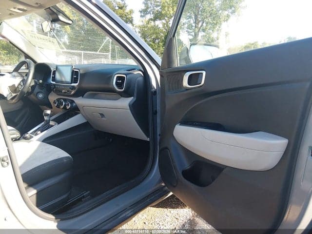 2023 HYUNDAI VENUE SEL 5
