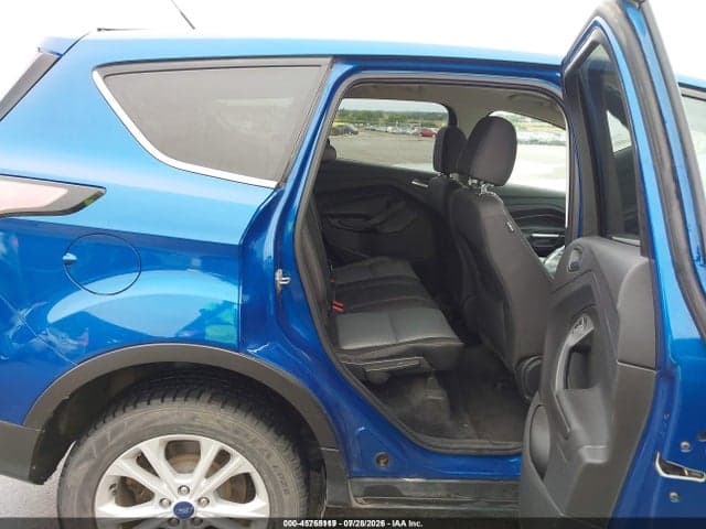 2017 FORD ESCAPE SE 8