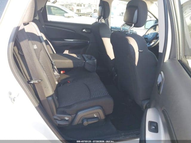 2017 DODGE JOURNEY SE 8