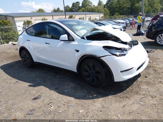 2024 TESLA MODEL Y LONG RANGE SINGLE MOTOR REAR-WHEEL DRIVE/RWD