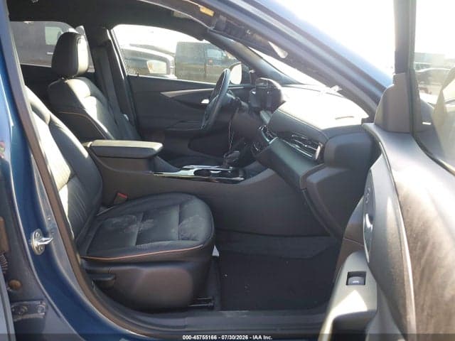 2025 BUICK ENVISTA AVENIR FWD 5