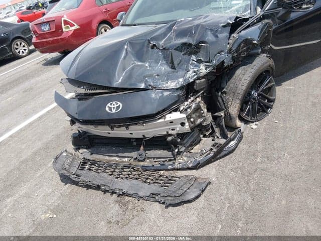 2025 TOYOTA CAMRY SE 6