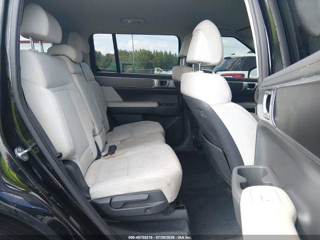 2025 HYUNDAI SANTA FE SE 8