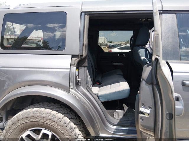 2022 FORD BRONCO OUTER BANKS 8