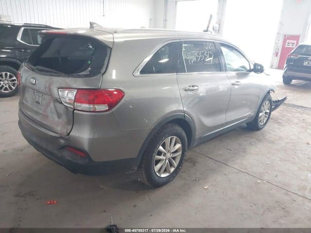 2018 KIA SORENTO 2.4L LX 4