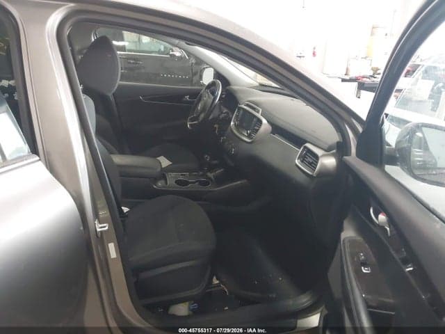 2018 KIA SORENTO 2.4L LX 5