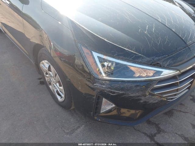 2020 HYUNDAI ELANTRA SE 16