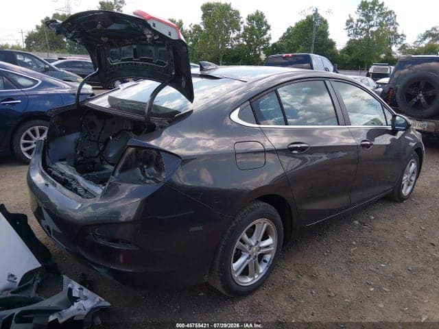 2017 CHEVROLET CRUZE LT AUTO 4
