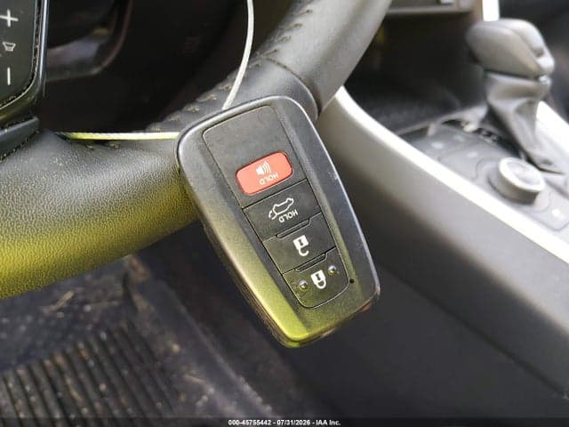 2025 TOYOTA RAV4 HYBRID XLE 11