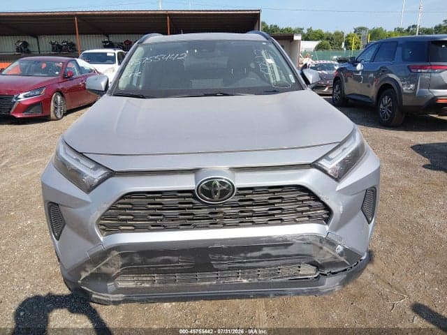 2025 TOYOTA RAV4 HYBRID XLE 12