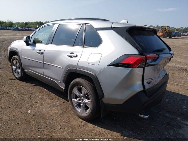 2025 TOYOTA RAV4 HYBRID XLE 3