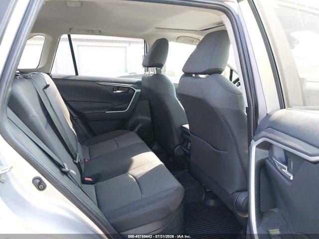 2025 TOYOTA RAV4 HYBRID XLE 8