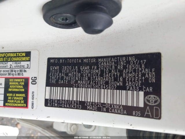 2017 TOYOTA COROLLA LE 9