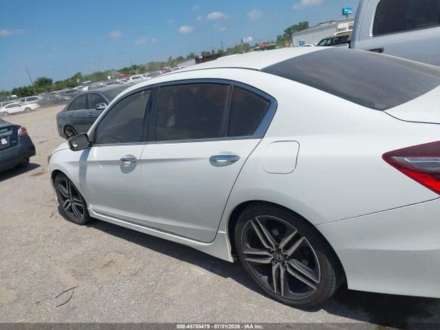 2017 HONDA ACCORD SPORT SE 14