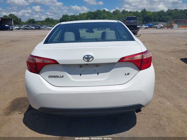 2018 TOYOTA COROLLA LE 16