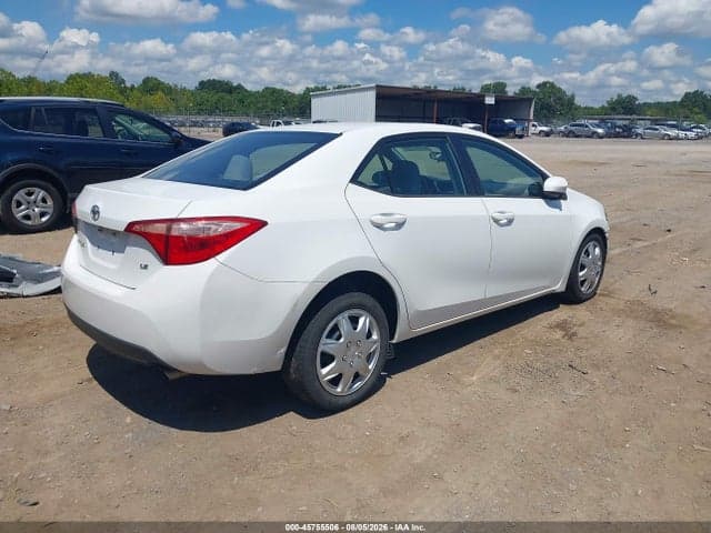 2018 TOYOTA COROLLA LE 4