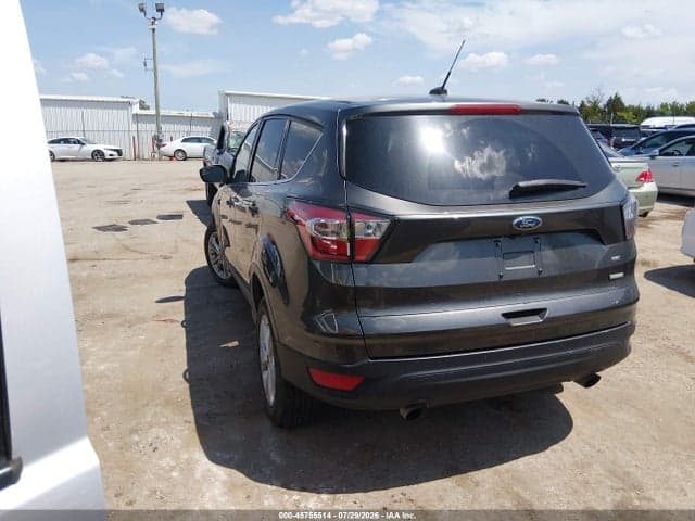 2017 FORD ESCAPE SE 3