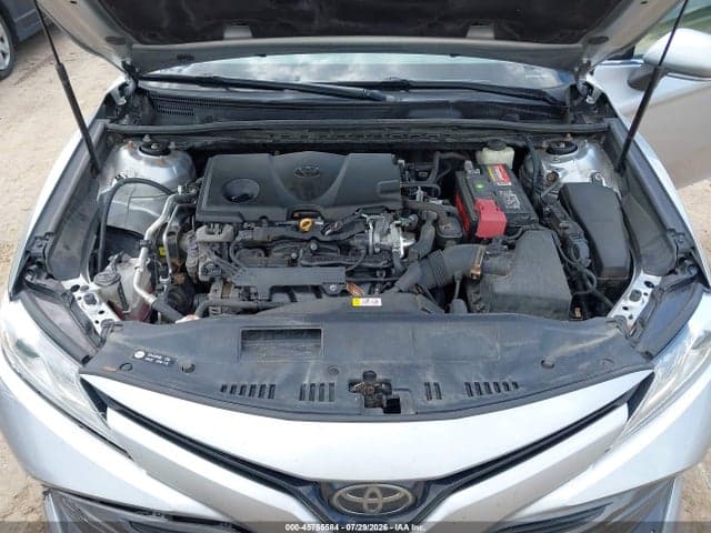 2018 TOYOTA CAMRY XLE 10
