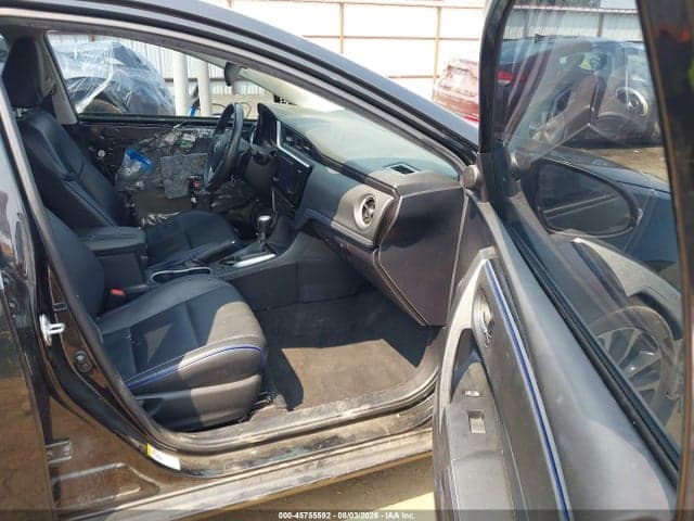 2017 TOYOTA COROLLA XSE 5