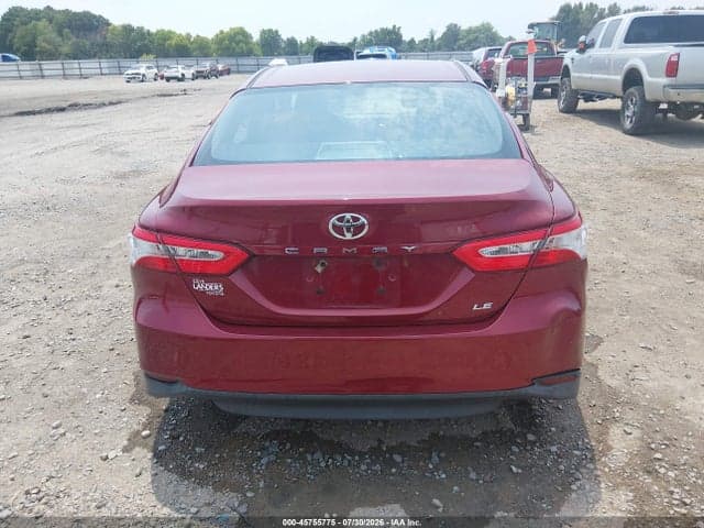 2018 TOYOTA CAMRY LE 16