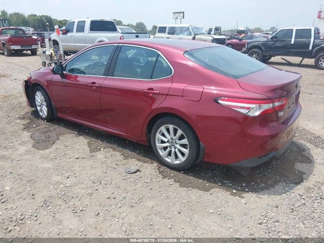 2018 TOYOTA CAMRY LE 3