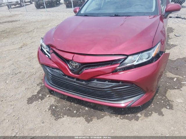 2018 TOYOTA CAMRY LE 6